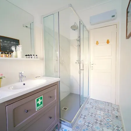 Avenidas Cozy Apartamento